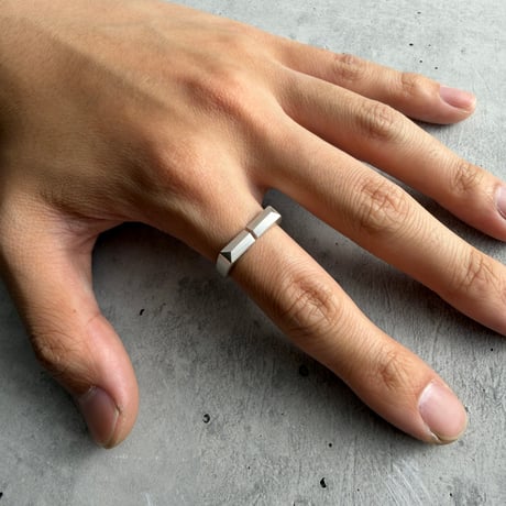 Bevel Ring