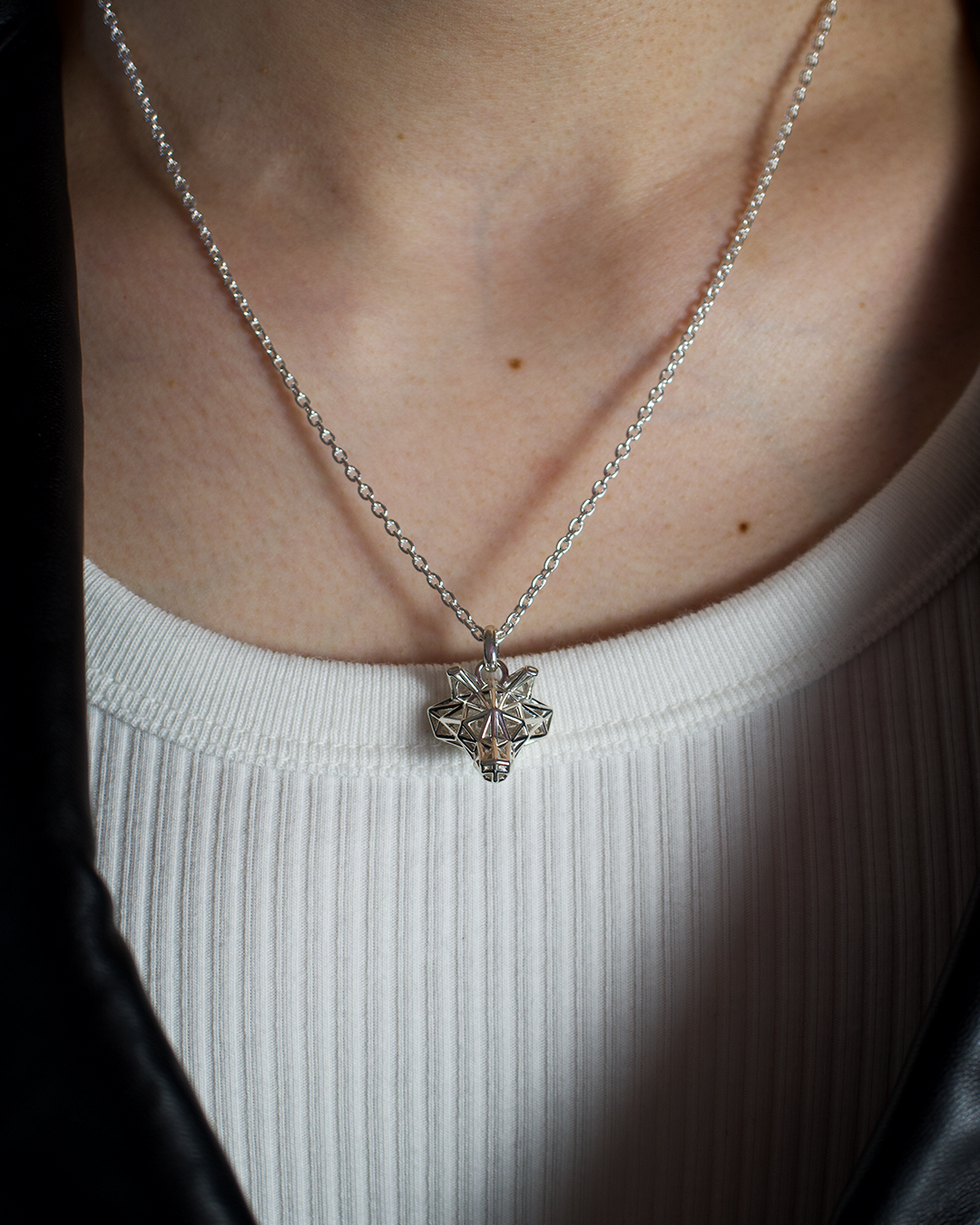 Wolf Mesh Pendant 【次回販売 6月27日(金)20時から】 | Grays