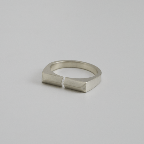 Bevel Ring