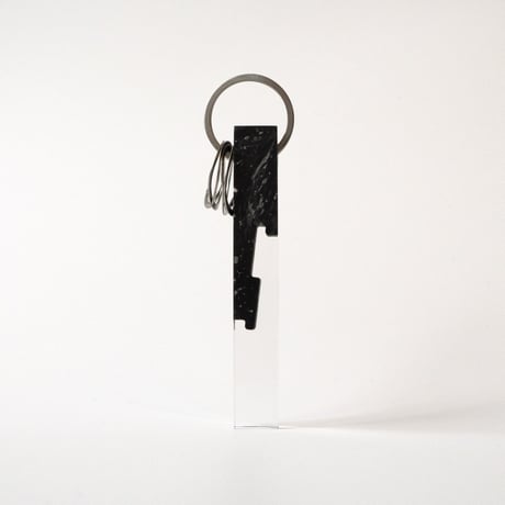 マーブル　バー　キーリング