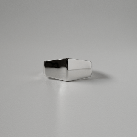 Crest Block Ring - r0029