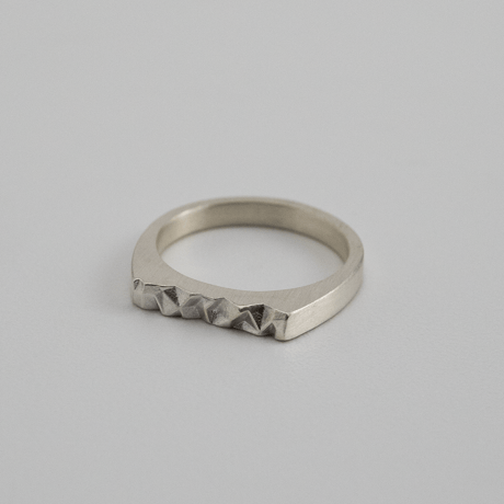 Crag Ring