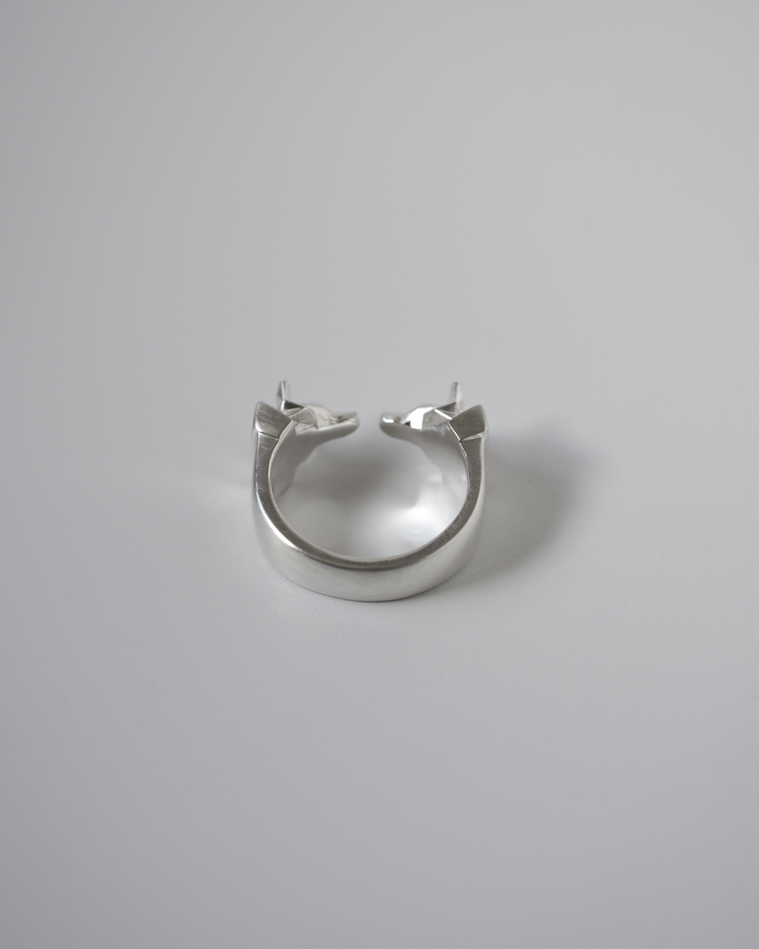 Wolf Face Ring - r0031 【次回販売】10月31日から | Grayscale