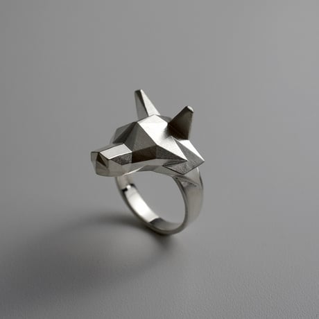 Grayscale ウルフピアス 片耳 p0014 [ウルフピアス] 【次回販売】4月25日(土)〜4月28日(火) | Grayscale