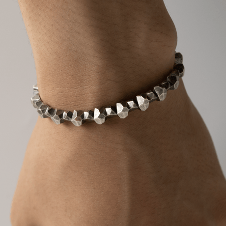 Fragment Bangle - b0004