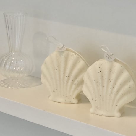 vintage shell candle