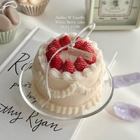 white berry cake candle（ホワイトベリーケーキキャンドル）