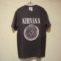 INSONNIA PROJECT NIRVANA 90S VINTAGE CIRCLE TEE