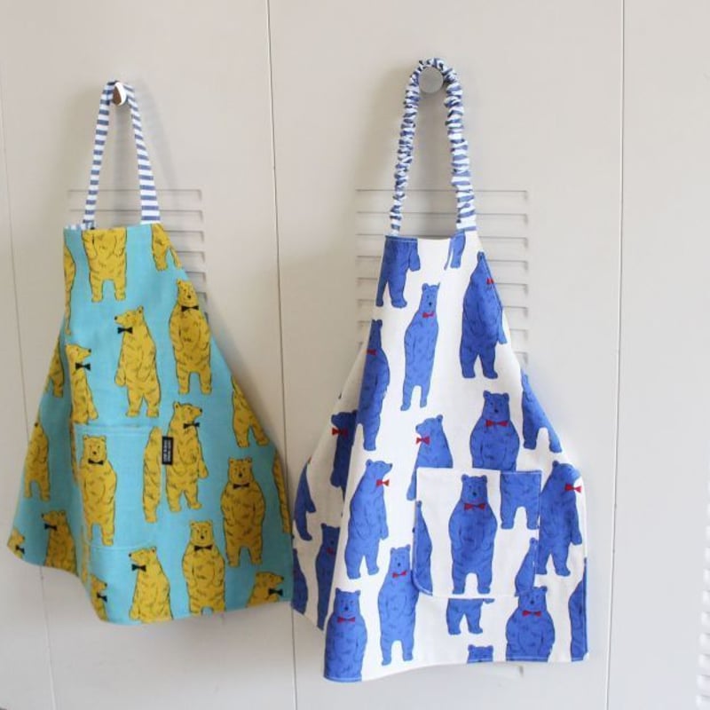 青いくまさん☆エプロン 100~120cm パッチンピー | Studio Hamstar