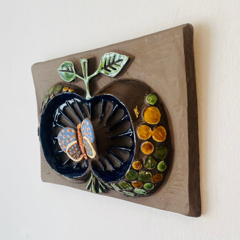 Jie Gantofta》リンゴと蝶 立体【Annika Khilman】 | sugallery