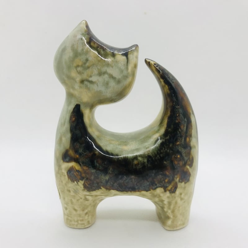 猫と象の陶器フィギュア3点セット　スーホルム　廃絶 猫と象の陶器フィギュア3点セット スーホルム 廃絶 - メルカリ