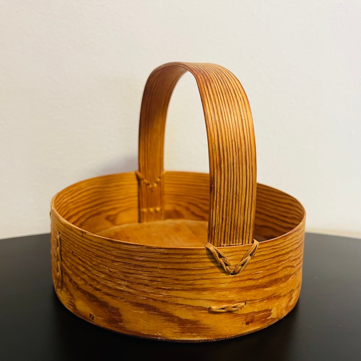 イタリアヴィンテージ ♤ ポーチを持つハンドトレイ(ハンドベース) イタリアヴィンテージ ♤ ポーチを持つハンドトレイ(ハンドベース)