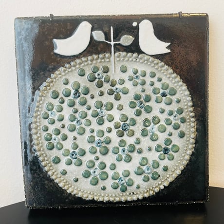 【Sylvia leuchovius 】鳥と果実の陶板《Rörstrand》