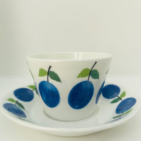 【Stig Lindberg 】Prunus 　コーヒーカップ＆ソーサー《Gustavsberg》