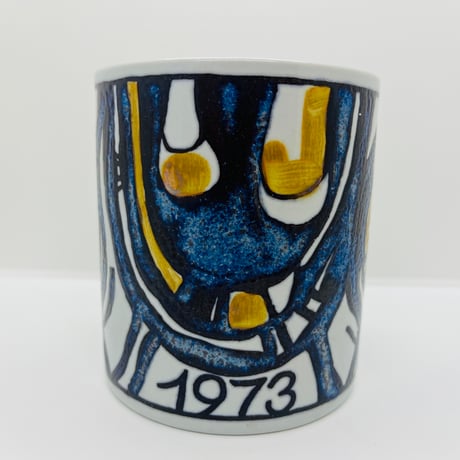 《Royal Copenhagen》  イヤーマグ　Lサイズ　1973年