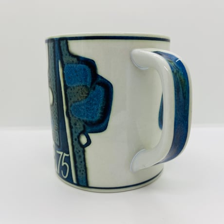 《Royal Copenhagen》  イヤーマグ　Lサイズ　1975年
