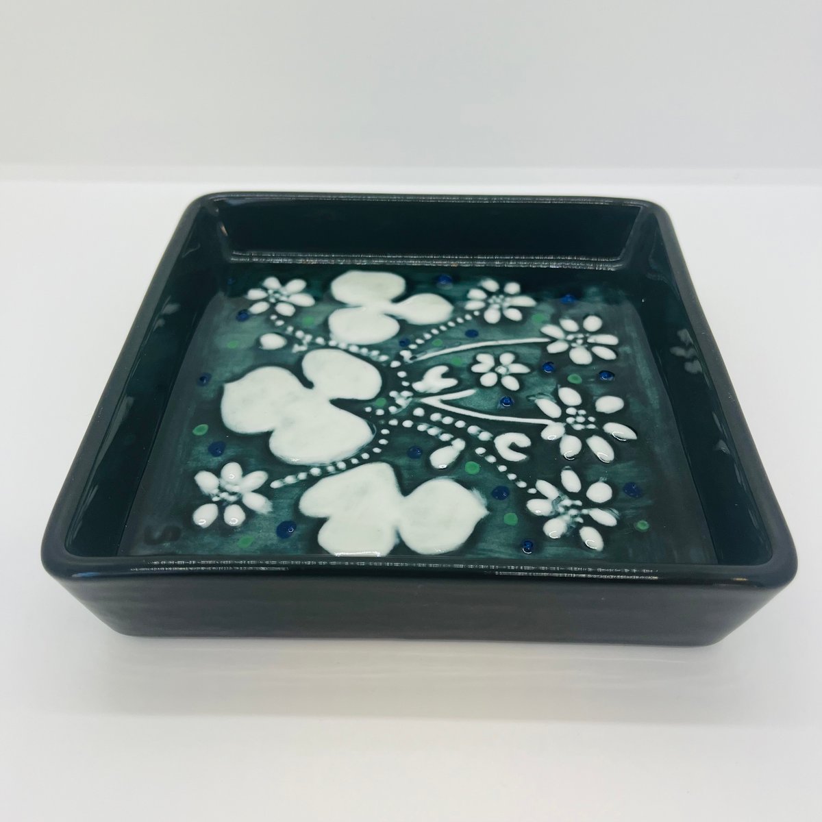 Sylvia leuchovius 】野花の絵皿陶板《Rörstrand》 | sugallery