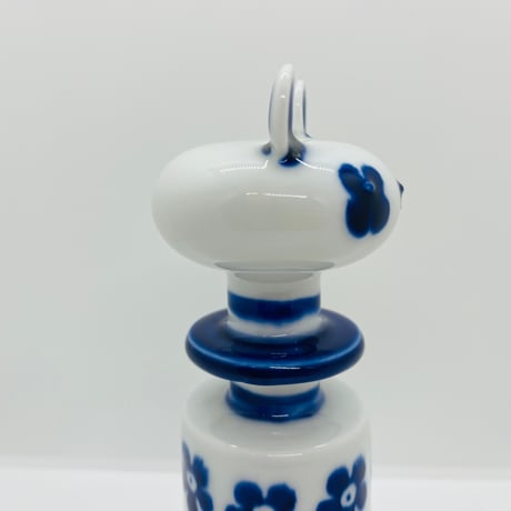 【Sylvia leuchovius】スタジオ作品　不思議なクマのオブジェ　小《Rorstrand》