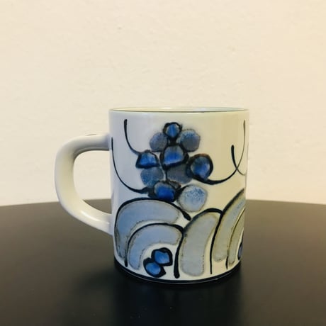 《Royal Copenhagen》  イヤーマグS　1974年