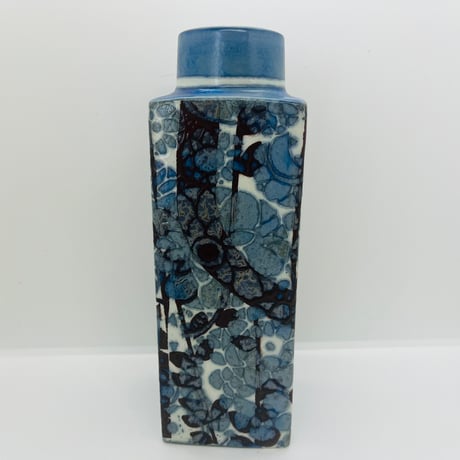 《Royal Copenhagen》  Baca フラワーベース　ブルー 【Nils Thorsson】-A