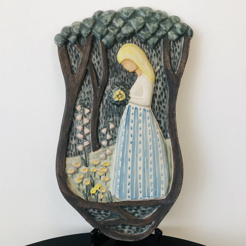 Irma Yourstone/ イルマ・ユアストン】森の中の少女 | sugallery