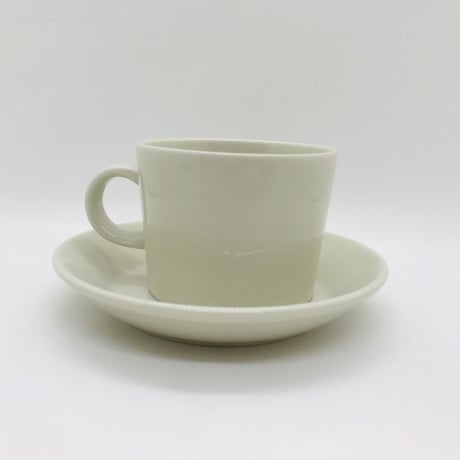 《ARABIA》Teema コーヒーカップ＆ソーサー　ホワイト　ARABIA　TEEMA