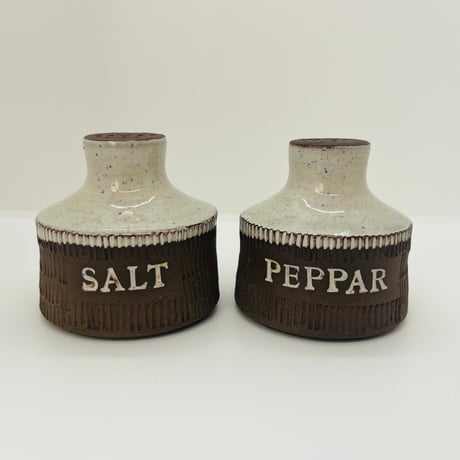 【Signe Persson Melin /  シグネペーションメリン 】"SALT"  塩用キャニスター