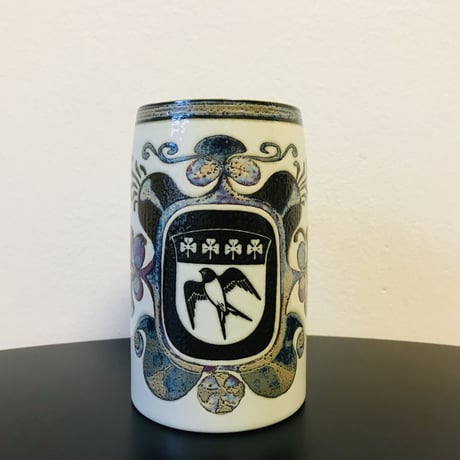 《Royal Copenhagen》  ツバメ　ビアマグ　【Nils Thorsson】