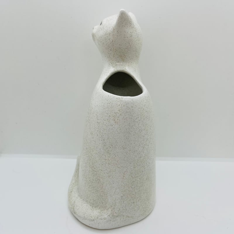 Vallis Keramik 》 白猫のフラワーベース | sugallery