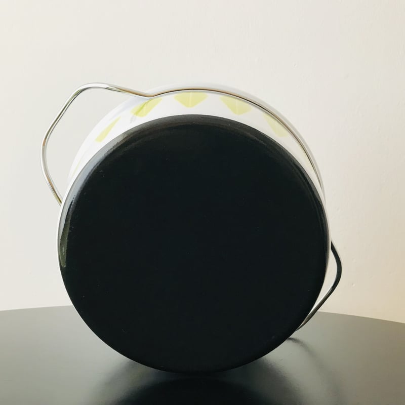 Cathrineholm / キャサリンホルム》ロータス 両手鍋 ライムグリーン