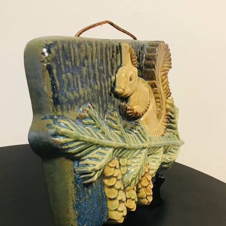 ☆ご予約品☆【Willi Fischer / ウィリーフィッシャー】リスの陶板《Ego Stengods》