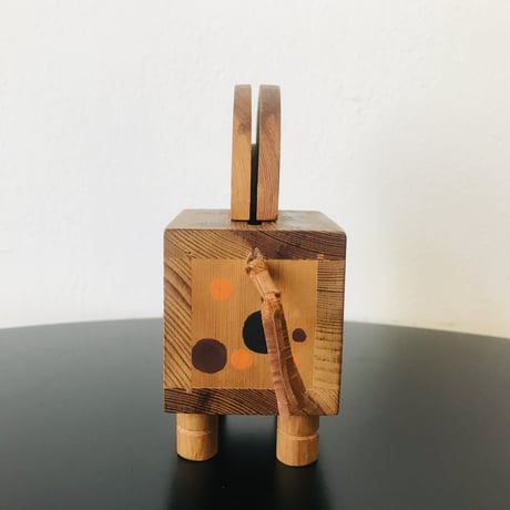 木製　馬の貯金箱