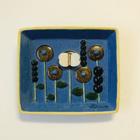 【Timo Sarvimäki】 蝶とお花　陶板《Designhuset》