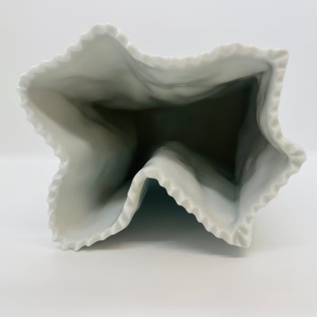 【Tapio Wirkkala】TUTENVASEN　紙袋の花瓶 大《Rosenthal》