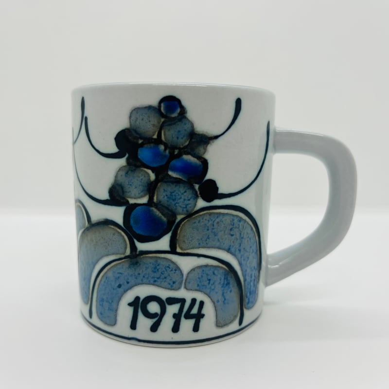 Royal Copenhagen》 イヤーマグ Sサイズ 1974年 | sugallery