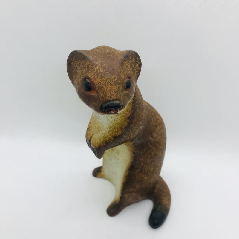 Nittsjö 》 茶色のイタチのオブジェ【Thomas Hellstorm】 | suga