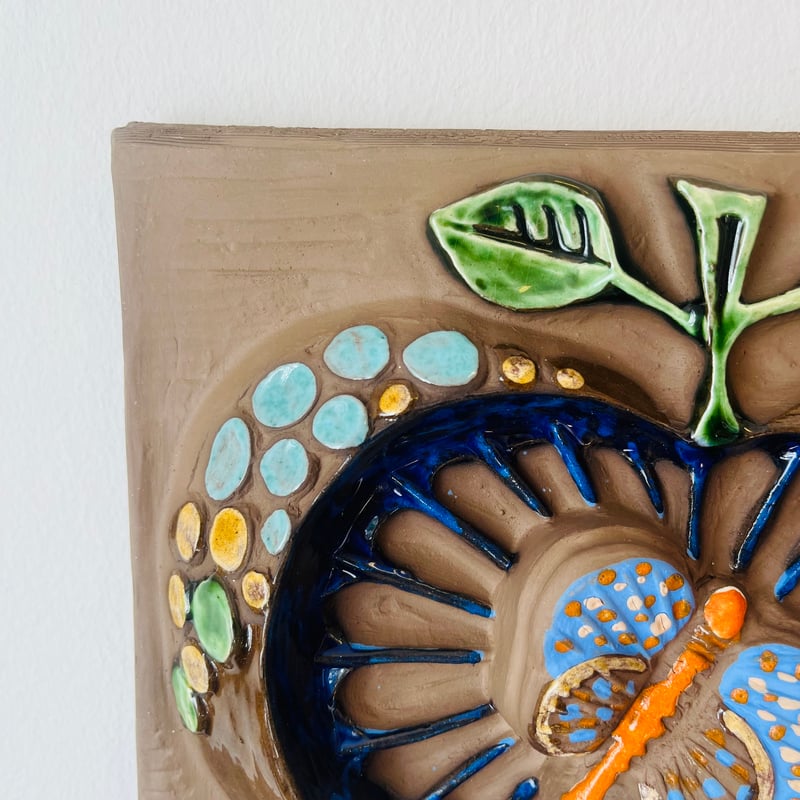 luna crystal 希少リンゴ皿by stanislav zampach Jie Gantofta》リンゴと蝶【Annika Khilman】 | sugallery