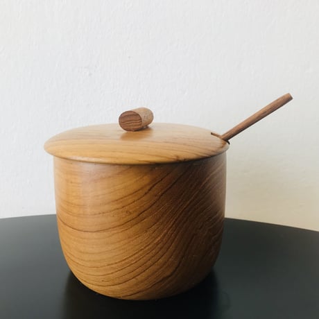 スウェーデン製　蓋つきチークボウル