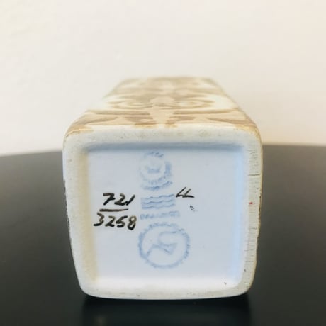 《Royal Copenhagen》  Baca シリーズ　小さな花瓶