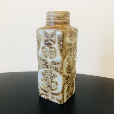 《Royal Copenhagen》  Baca シリーズ　小さな花瓶