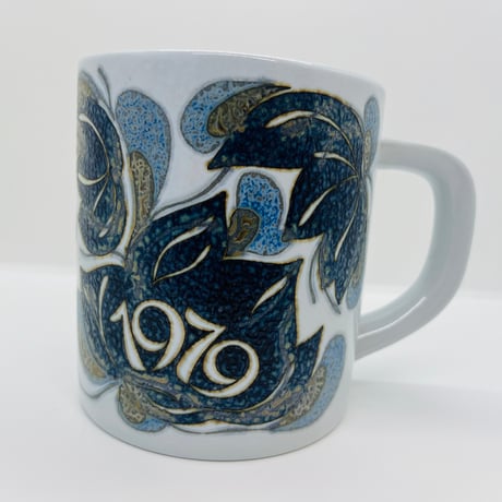 《Royal Copenhagen》  イヤーマグ　Lサイズ　1979年