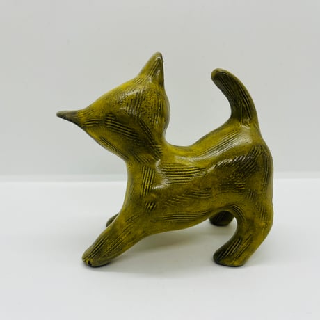 【Dorothy Clough】黄色い伸びネコ 《Upsala Ekeby》