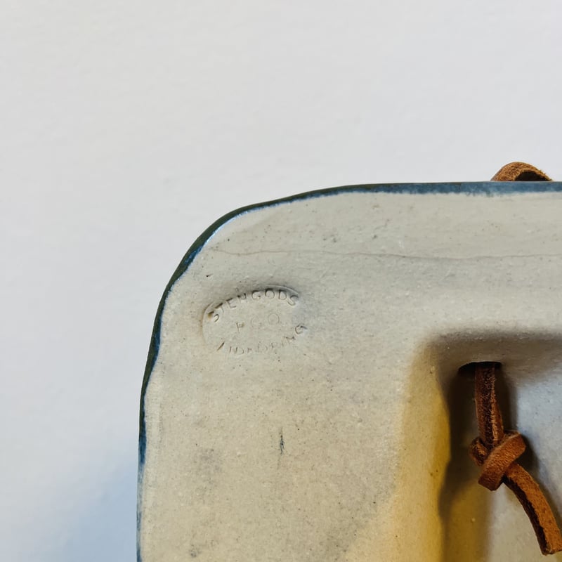 Willi Fischer / ウィリーフィッシャー】リスの陶板《Ego Stengods》