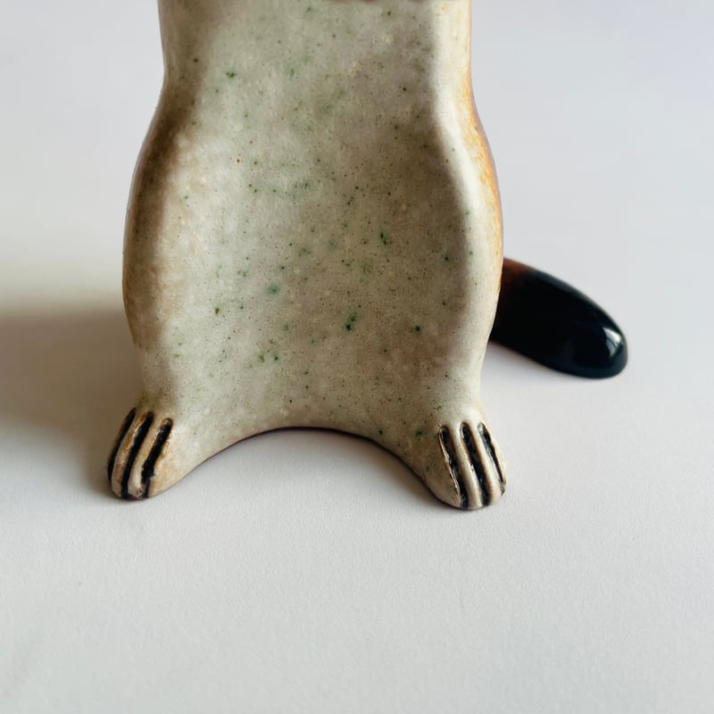 Nittsjö 》 茶色のイタチのオブジェ【Thomas Hellstorm】-A | su