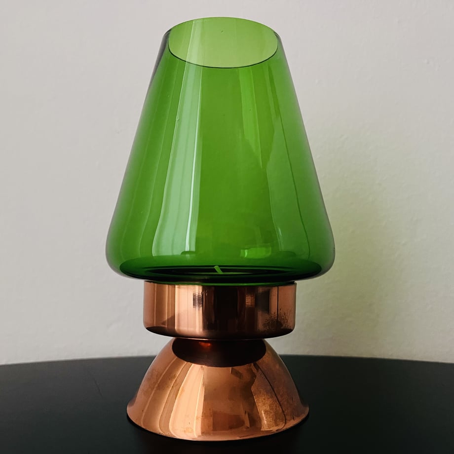 63724c464292bf5913af0389