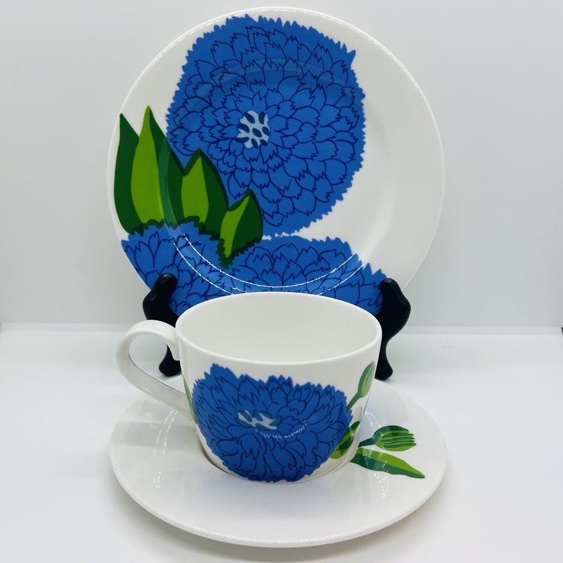 マリメッコプリマヴェーラマグカップとプレートセット