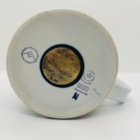 《Royal Copenhagen》  イヤーマグ　Lサイズ　1974年