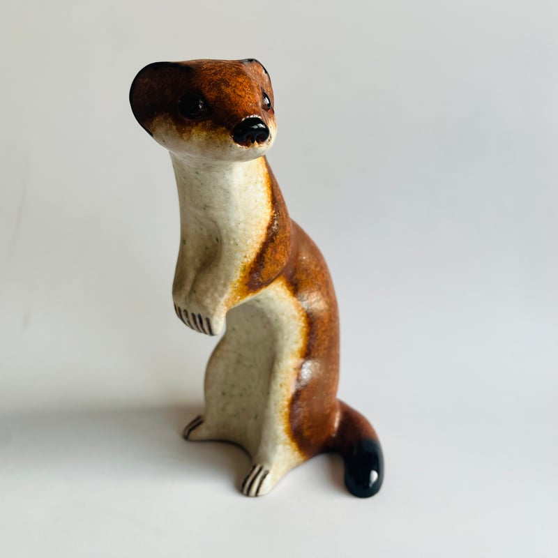 Nittsjö 》 茶色のイタチのオブジェ【Thomas Hellstorm】-A | su