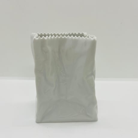 【Tapio Wirkkala】TUTENVASEN　紙袋の花瓶《Rosenthal》