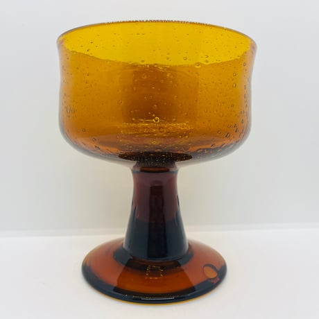 【Erik Hoglund / エリックホグラン】アンバー　トロフィー型ベース H15cm《Boda》-L